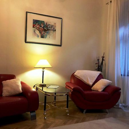 Apartament "Cleopatra 5" Przy Rynku Z Parkingiem, Faktury Vat Kielce Exterior photo